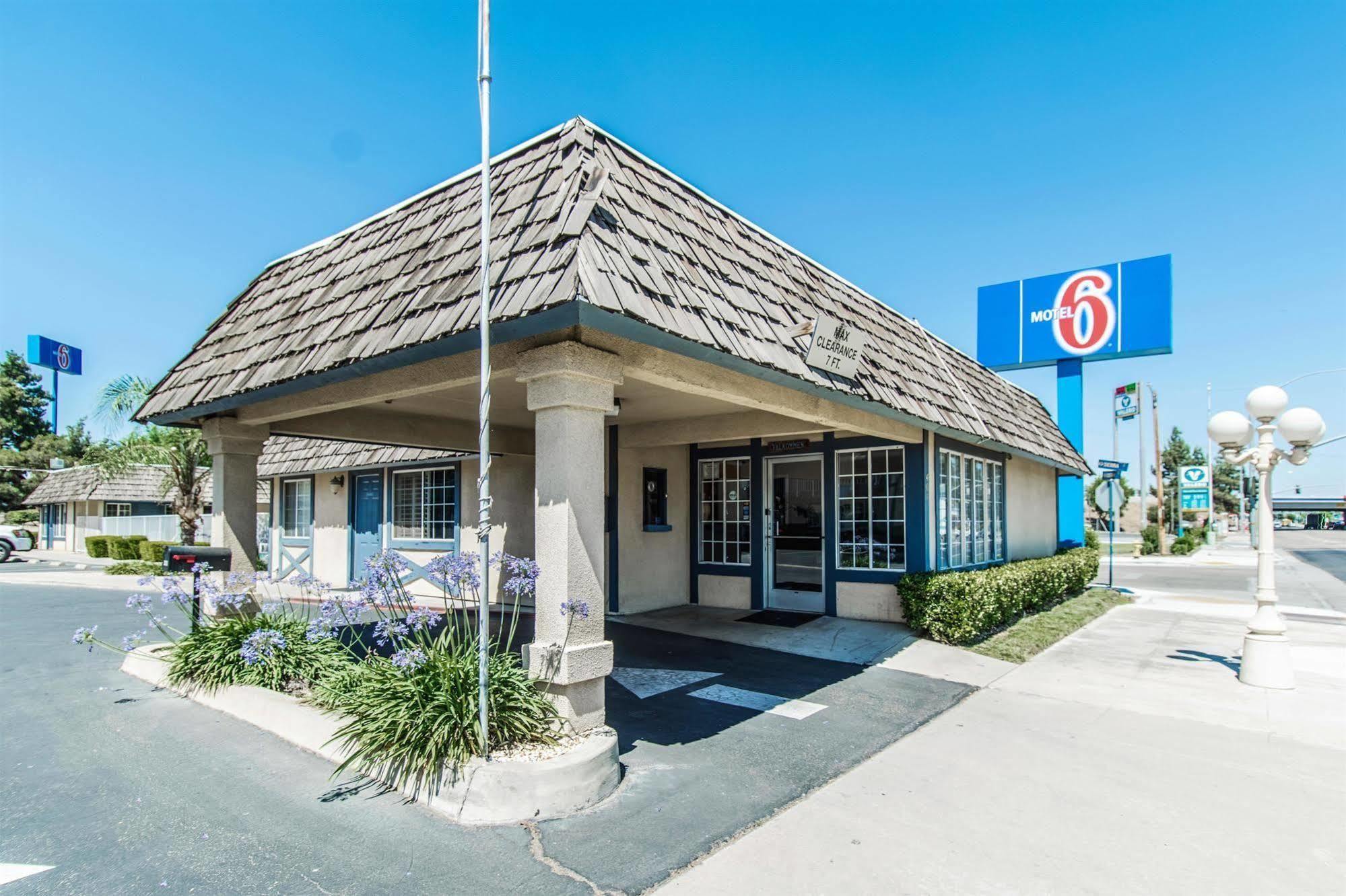 Hotel 6-kingsburg, Ca