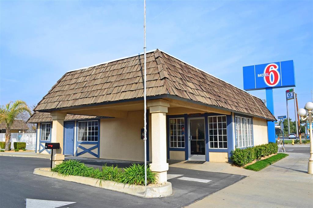Hotel 6-kingsburg, Ca 3*